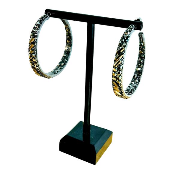 Sparkly Accents Gunmetal Silver Tone 3/4 Hoop Earrings - Picture 2 of 4